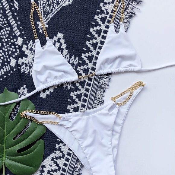 Brand new shein chain bikini - Picture 3 of 4